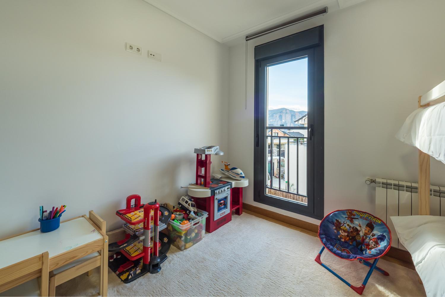 הוילה Nalda Casa Nea, Tu Hogar En La Rioja מראה חיצוני תמונה