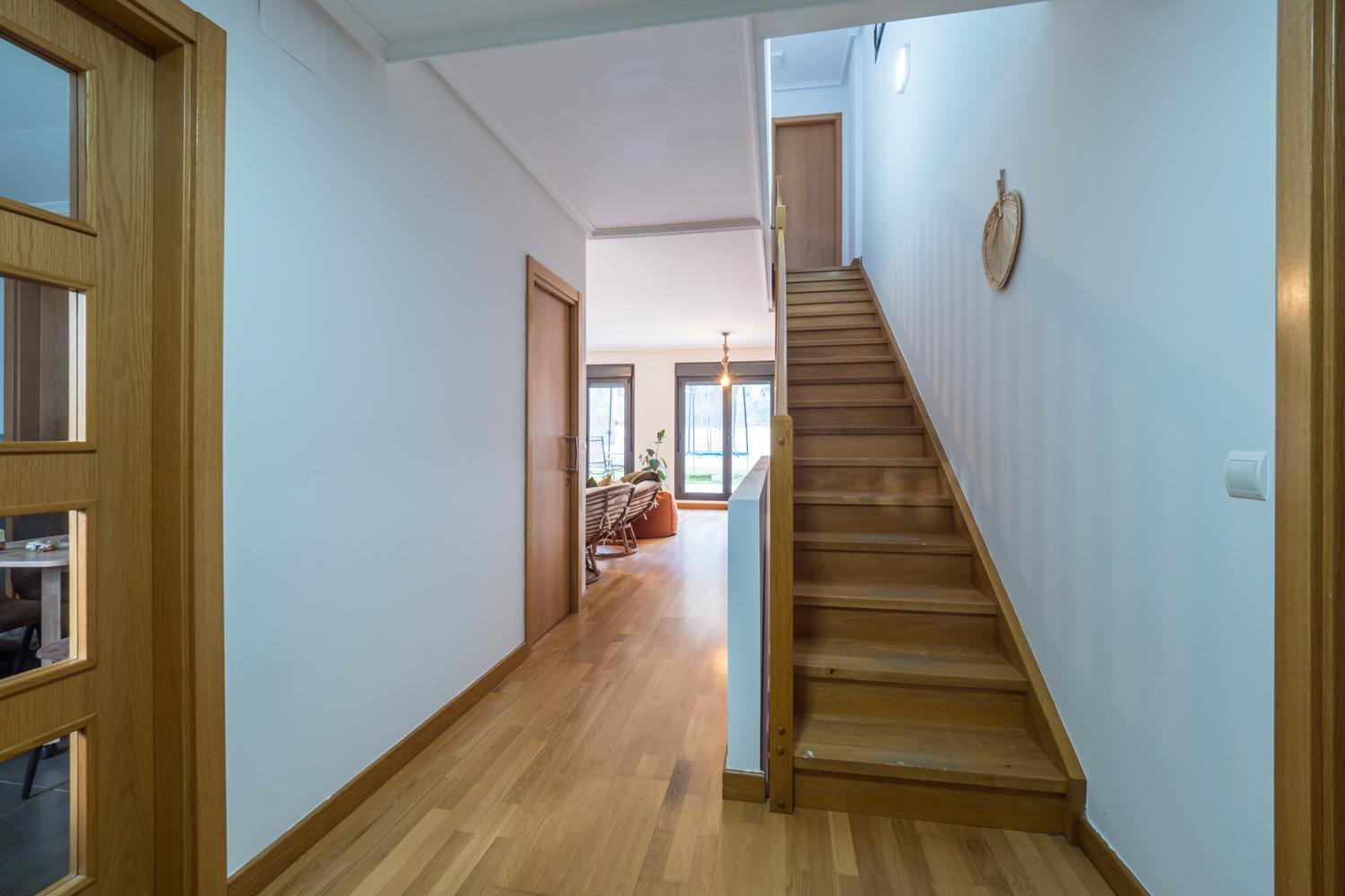 הוילה Nalda Casa Nea, Tu Hogar En La Rioja מראה חיצוני תמונה